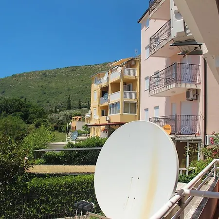 Monte Top Agnessa Διαμέρισμα